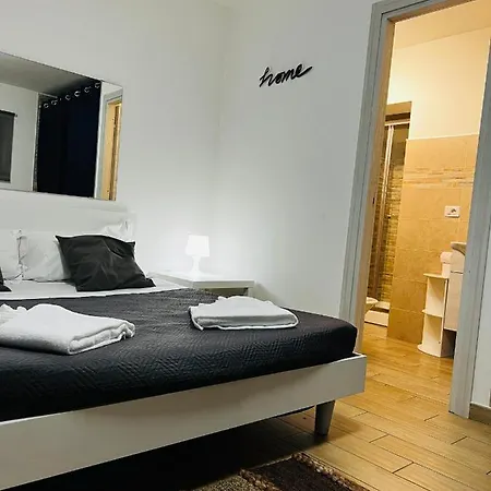 Caronda House Living 公寓 卡塔尼亚